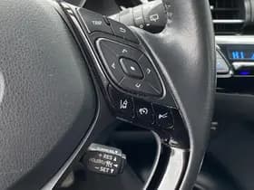Toyota C-hr thumbnail 27