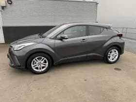 Toyota C-hr thumbnail 4