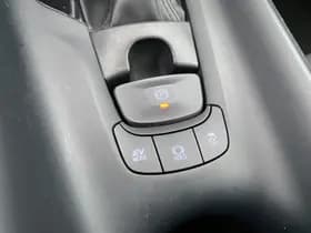 Toyota C-hr thumbnail 36