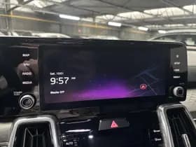 Kia Sorento thumbnail 11