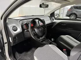 Toyota Aygo thumbnail 35