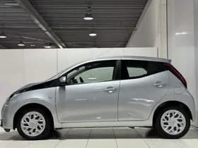 Toyota Aygo thumbnail 36