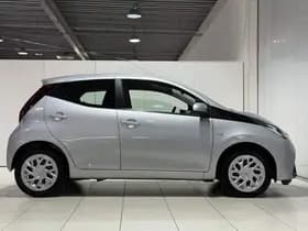 Toyota Aygo thumbnail 37
