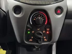 Toyota Aygo thumbnail 46