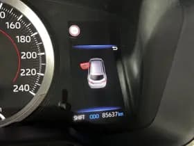 Toyota Corolla-touring-sports thumbnail 11