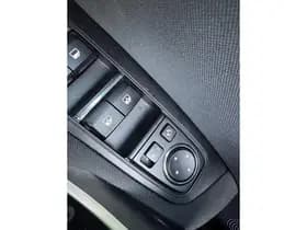 Kia Ceed thumbnail 48