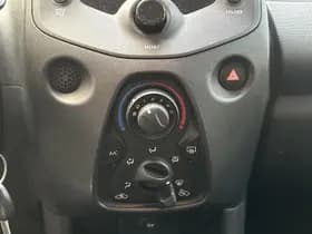 Toyota Aygo thumbnail 11