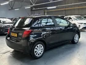 Toyota Yaris thumbnail 22