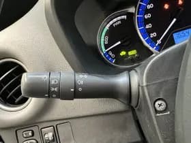 Toyota Yaris thumbnail 6