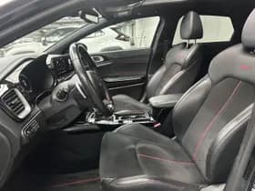 Kia Proceed thumbnail 2