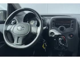 Toyota Aygo thumbnail 11