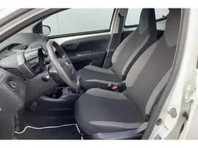 Toyota Aygo thumbnail 29