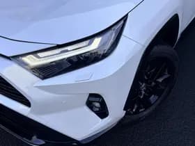 Toyota Rav4 thumbnail 5