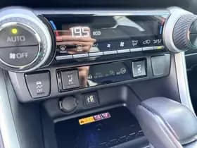 Toyota Rav4 thumbnail 56