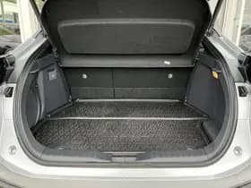 Toyota C-hr thumbnail 34