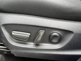 Toyota C-hr thumbnail 69