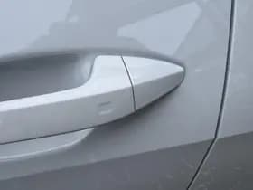 Kia Sportage thumbnail 3