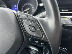 Toyota C-hr thumbnail 27