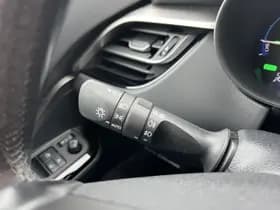 Toyota C-hr thumbnail 29