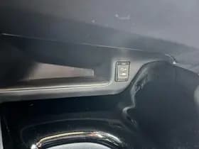 Toyota C-hr thumbnail 36