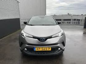 Toyota C-hr thumbnail 6