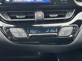 Toyota C-hr thumbnail 91