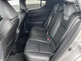 Toyota C-hr thumbnail 100