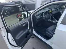 Toyota Rav4 thumbnail 18