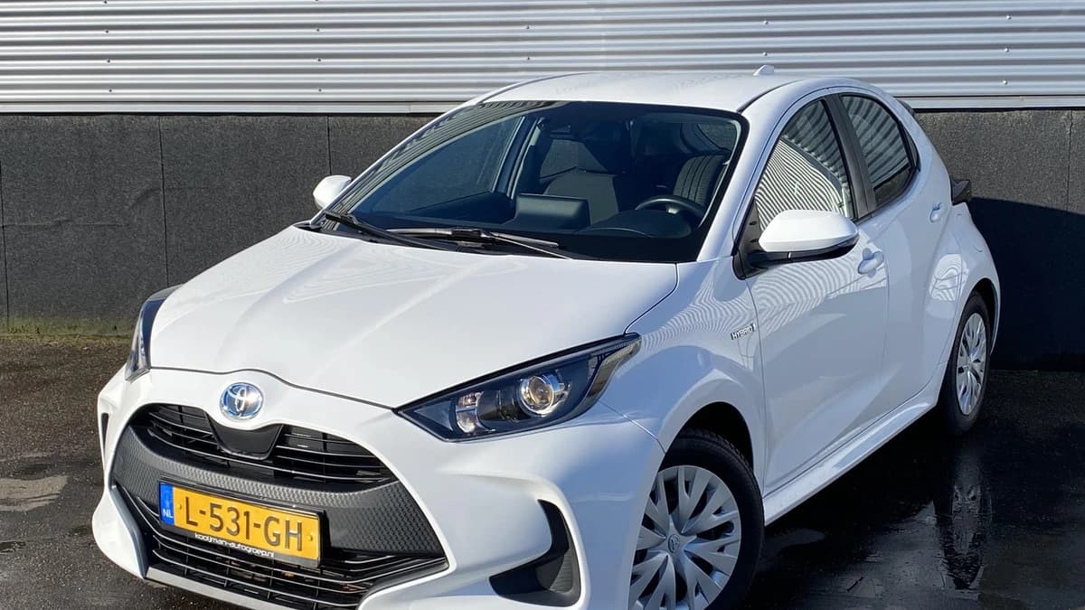 Toyota Yaris — foto 1