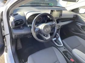 Toyota Yaris thumbnail 21