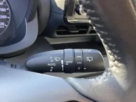 Toyota Yaris thumbnail 28