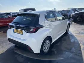 Toyota Yaris thumbnail 60