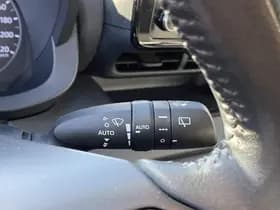 Toyota Yaris thumbnail 77