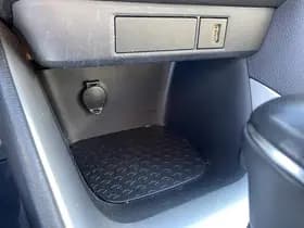 Toyota Yaris thumbnail 84