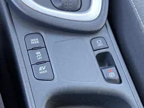 Toyota Yaris thumbnail 85