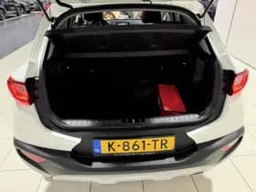 Kia Stonic thumbnail 23