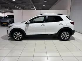 Kia Stonic thumbnail 4