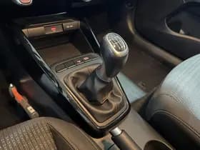 Kia Stonic thumbnail 44