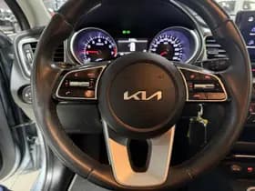 Kia Ceed-sportswagon thumbnail 11