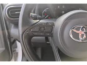 Toyota Yaris-cross thumbnail 61