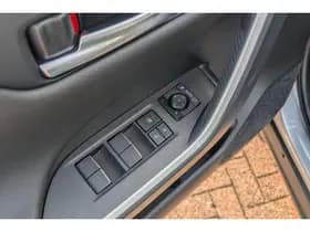 Toyota Rav4 thumbnail 19