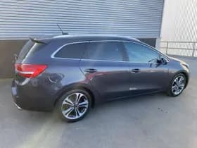 Kia Ceed thumbnail 40