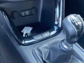 Kia Ceed thumbnail 79