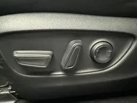 Toyota Rav4 thumbnail 34