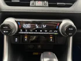 Toyota Rav4 thumbnail 46