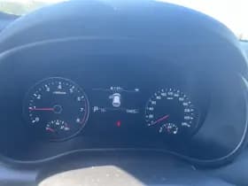 Kia Sportage thumbnail 11