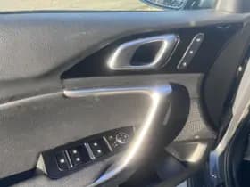 Kia Ceed thumbnail 10