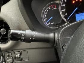 Toyota Yaris thumbnail 28