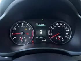 Kia Stonic thumbnail 52