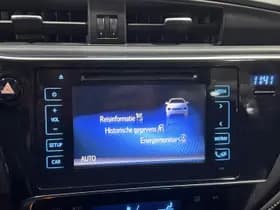 Toyota Auris thumbnail 16